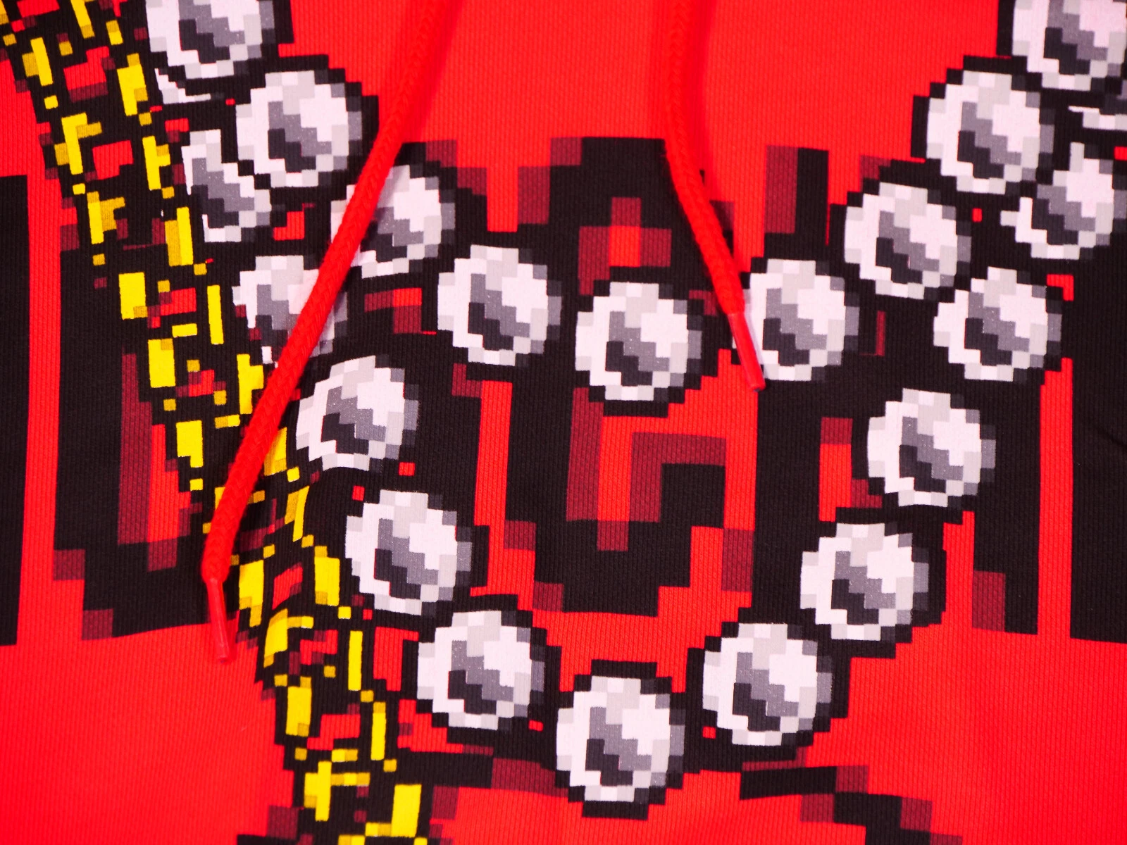 Moschino Pixel Capsule abito corto con cappuccio rosso multi taglia 40