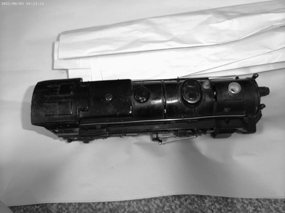 LIONEL 675 LOCOMOTIVE ENGINE WITH 6466W TENDER TESTED - Image 4 of 4