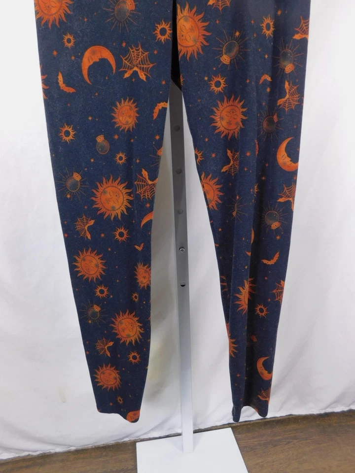 Leggings No Boundaries Mujer Medianos Azul Marino Naranja Halloween Estampado Celestial Murciélagos Foto 3 de 4
