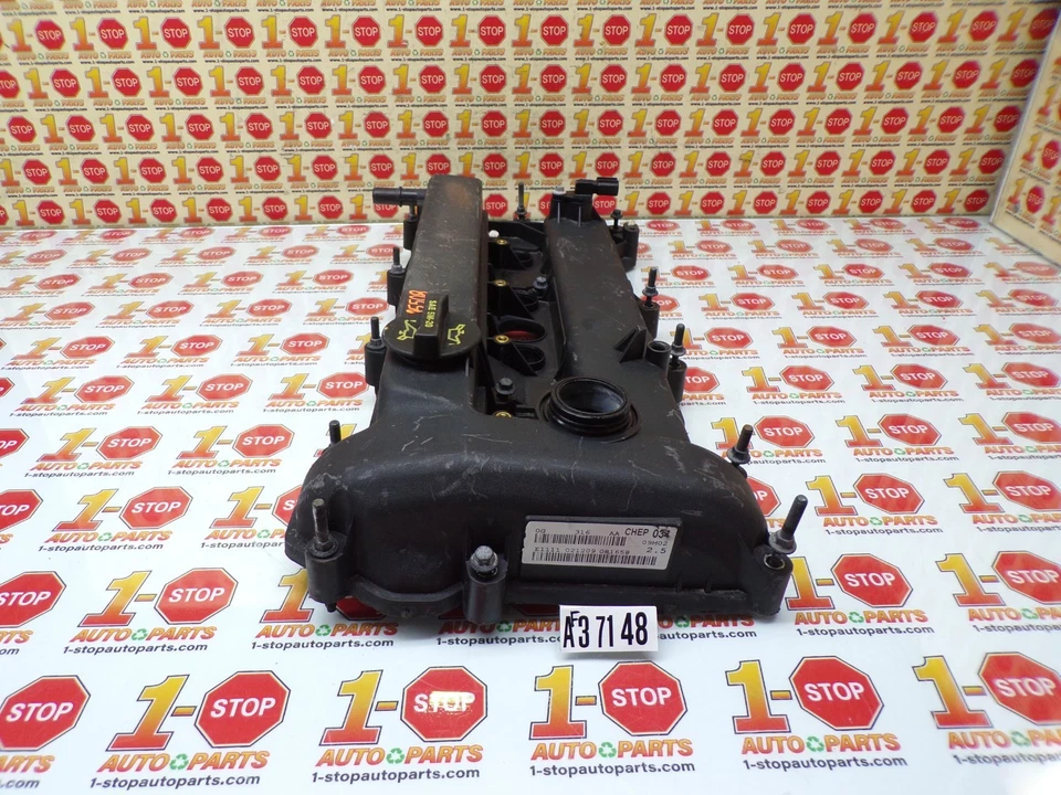 Cubierta de válvula de motor Ford Fusion 2010-2012 9E5Z-6582-G OEM Foto 4 de 4