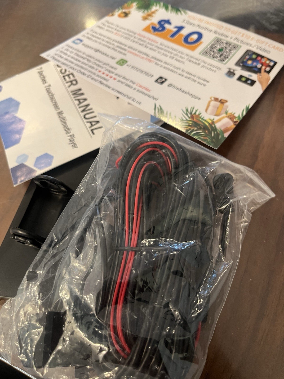 Hieha Wireless Carplay Screen for Car, 7" HD Portable Touchscreen Car Stereo