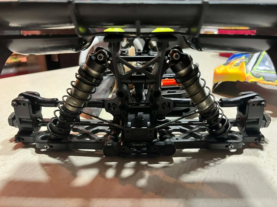 Xray Nitro Buggy - Image 2 of 4