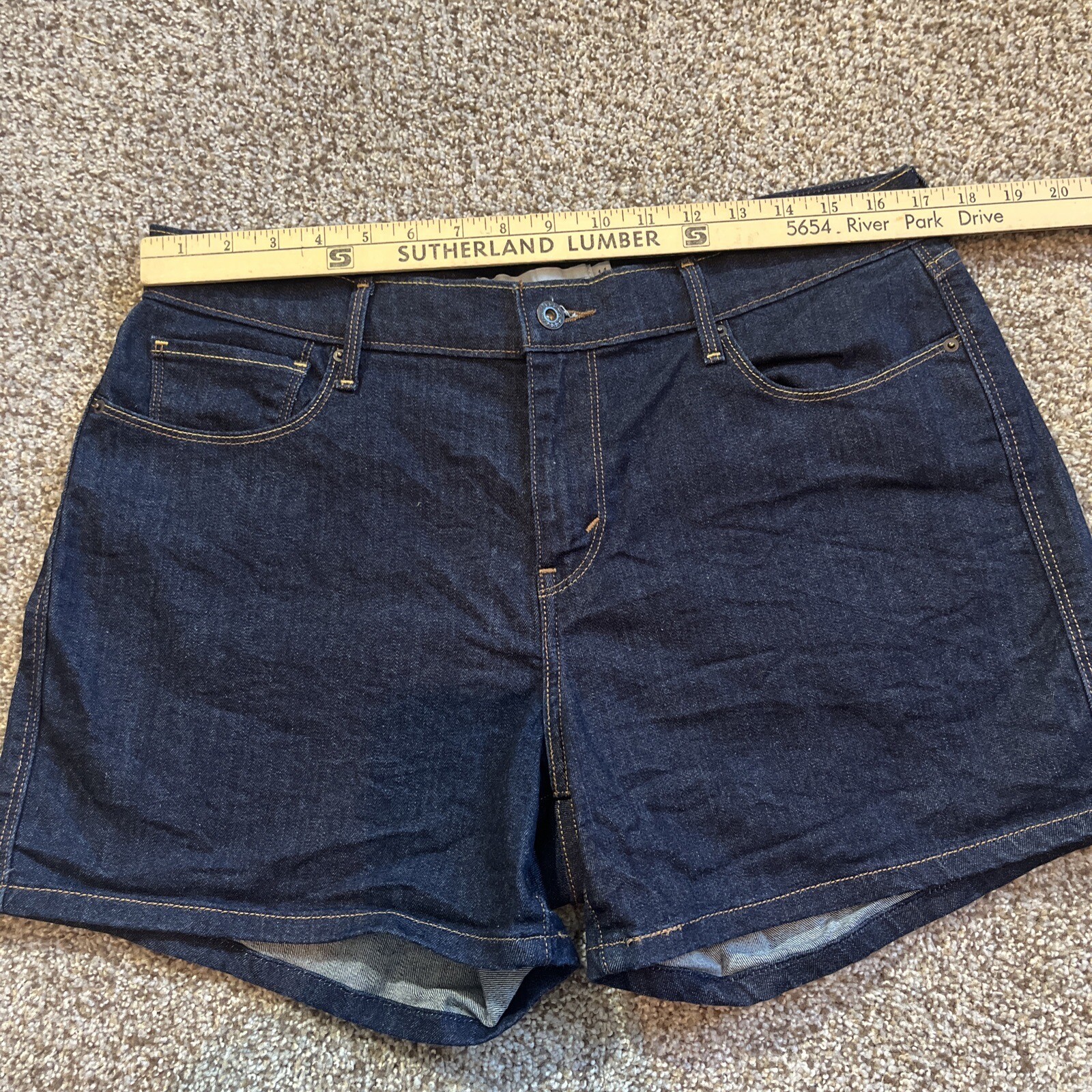 Womens Levi’s Shorts Size 14 Dark Wash Denim Waist 34 - View 8