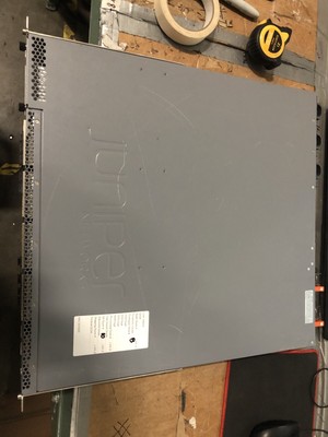 Juniper EX4550-32T-AFI 32-port 100M/1G/10G BaseT Managed L3 Switch -Fast Ship