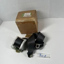 NEW 1996 - 2006 LAND ROVER FREELANDER LEFT SEAT BELT EVL105250LNF OEM