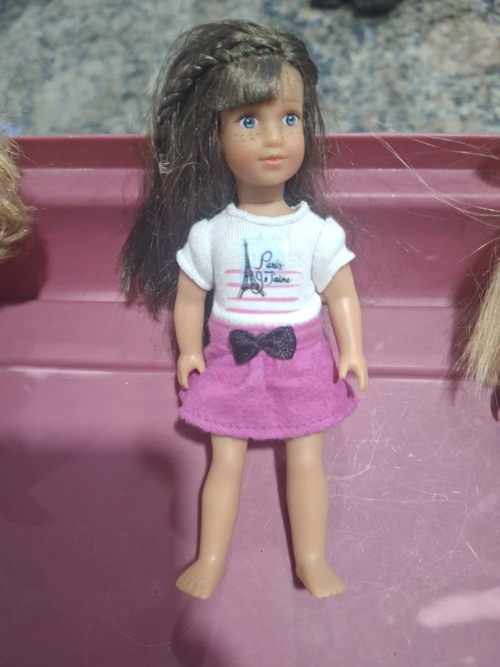 American Girl Mini Doll Set 4 Mini 6-inch Dolls - Image 4 of 4