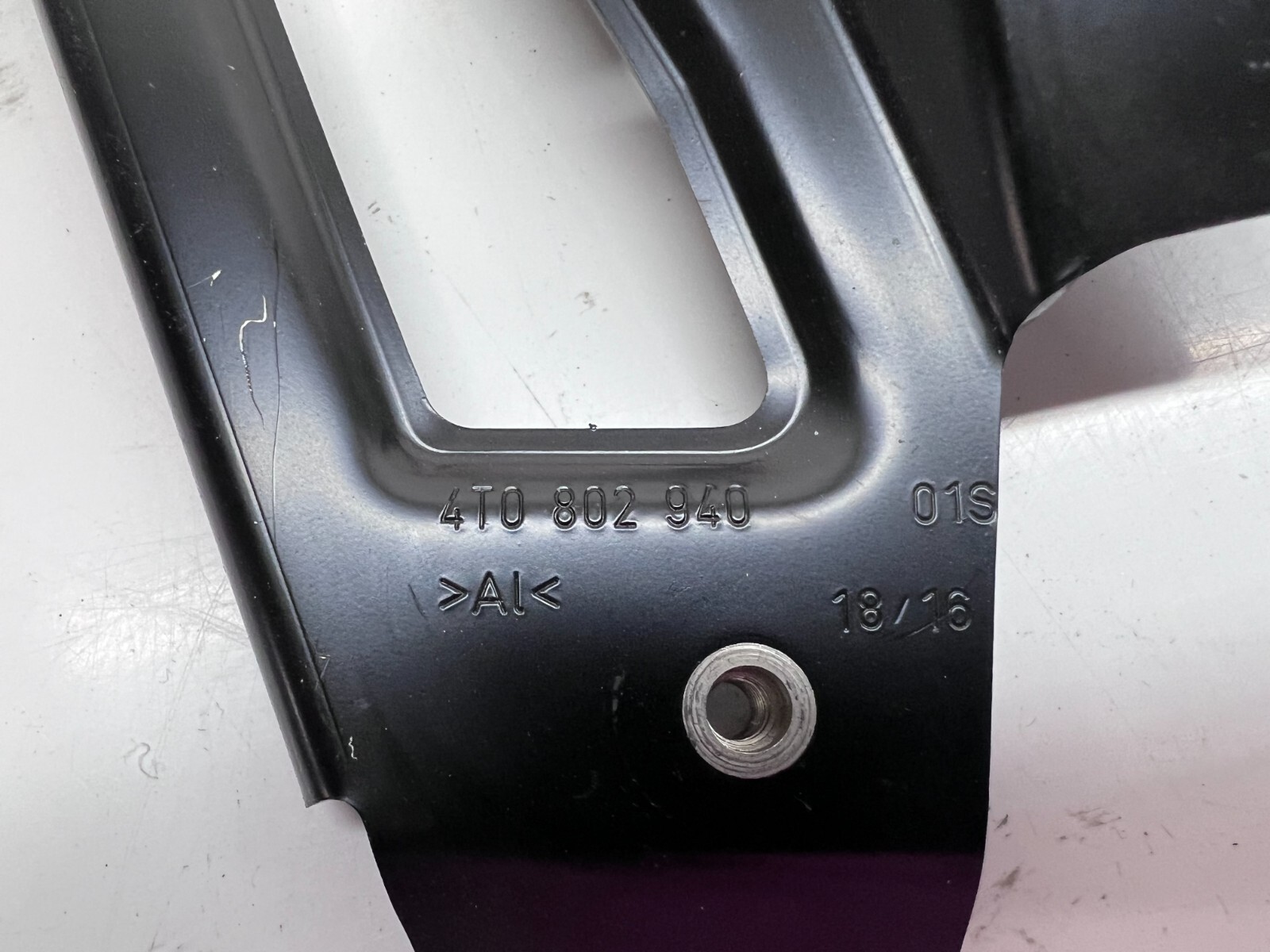 LAMBORGHINI HURACAN EVO RH PASSENGER RIGHT INTERIOR PILLAR BRACKET OEM 4T0802940