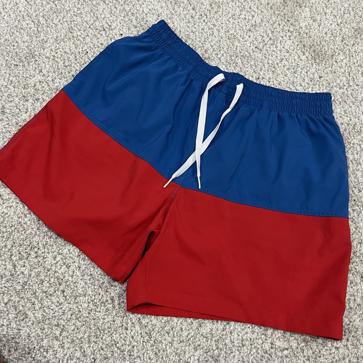 Chubbies Shorts Large Swim Trunks Inseam Thigh Blue Red Beach