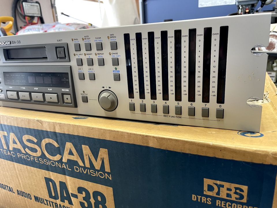 TASCAM DA-38 Digital Audio MULTITRACK Rack Mount RECORDER with original ...