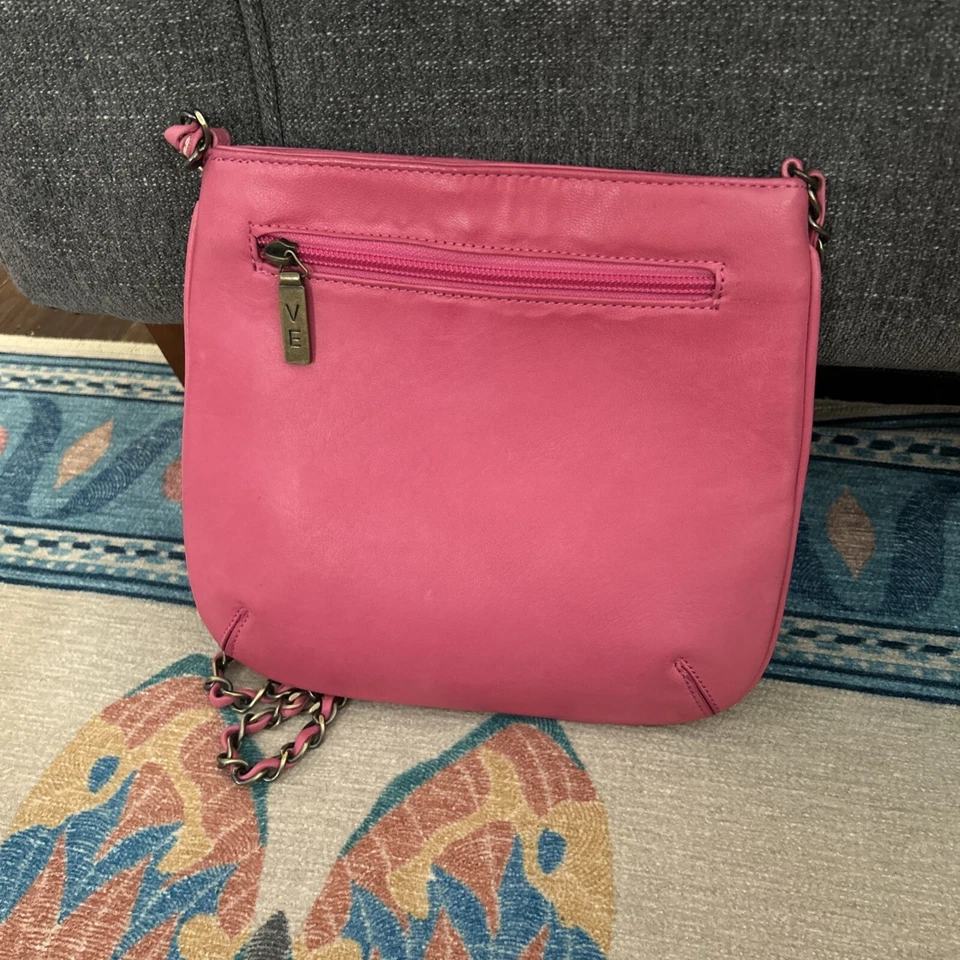Bolso/cartera de hombro Van Eli de cuero rosa pequeño de 3 bolsillos con correa de hombro de cadena Foto 2 de 4