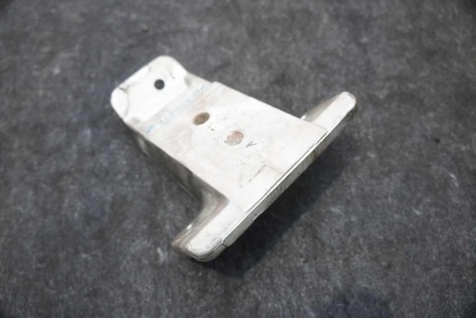 Engine Motor Frame Mount Bracket Support 5037298AA OEM Dodge Viper SRT10 2004 - Image 2 of 4