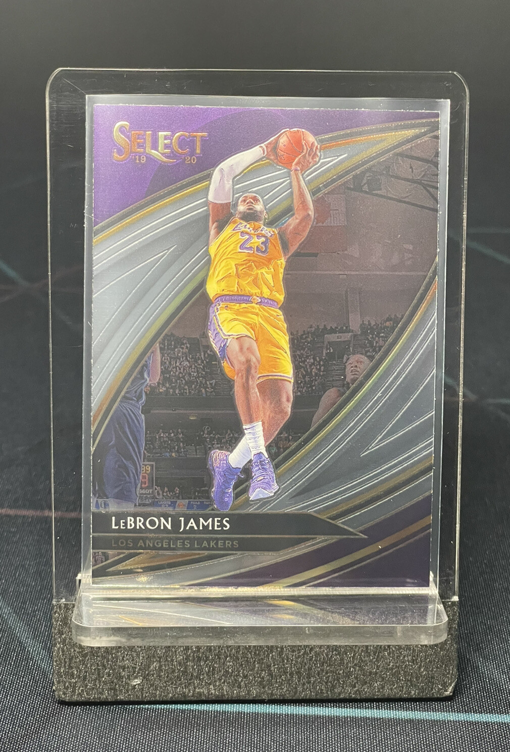 2019-20 Panini Select Courtside LeBron James #261