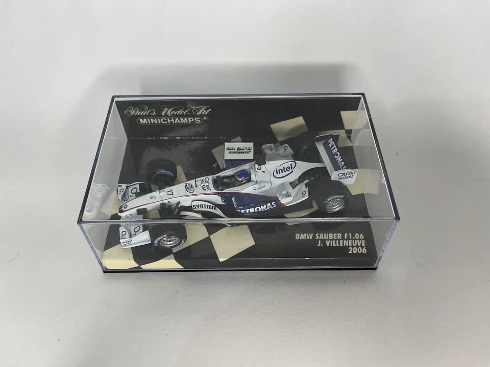 Minichamps BMW Sauber F1.06 J.Villeneuve 2006 1/43 - Immagine 2 di 4