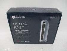 Motorola MG8702 Modem w/ AC3200 Router Ultra Fast Modem Wi-Fi Router DOCIS 3.1