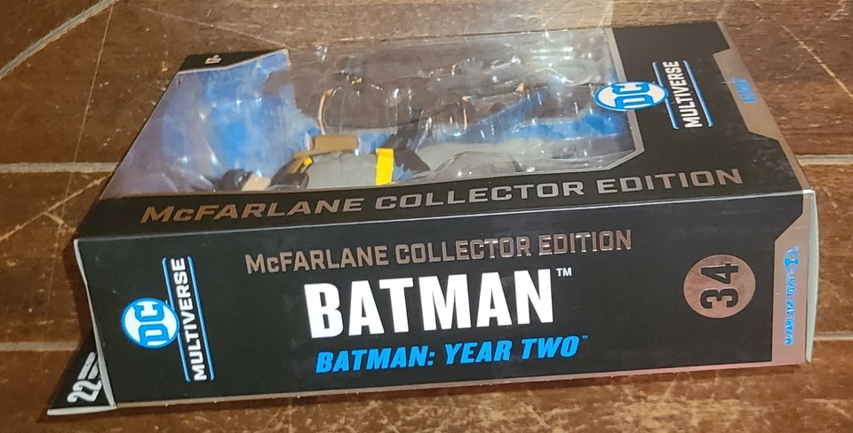 DC Multiverse *Edición Coleccionista* Batman: Año Dos (2025) ¡Figura BATMAN 7"! Foto 2 de 4