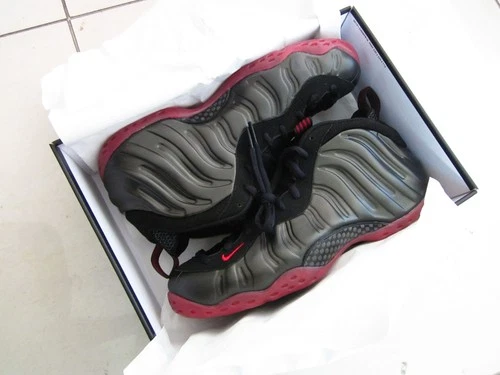 Size 10.5 - Nike Air Foamposite One 2010 Cough Drop  Black/Varsity Red