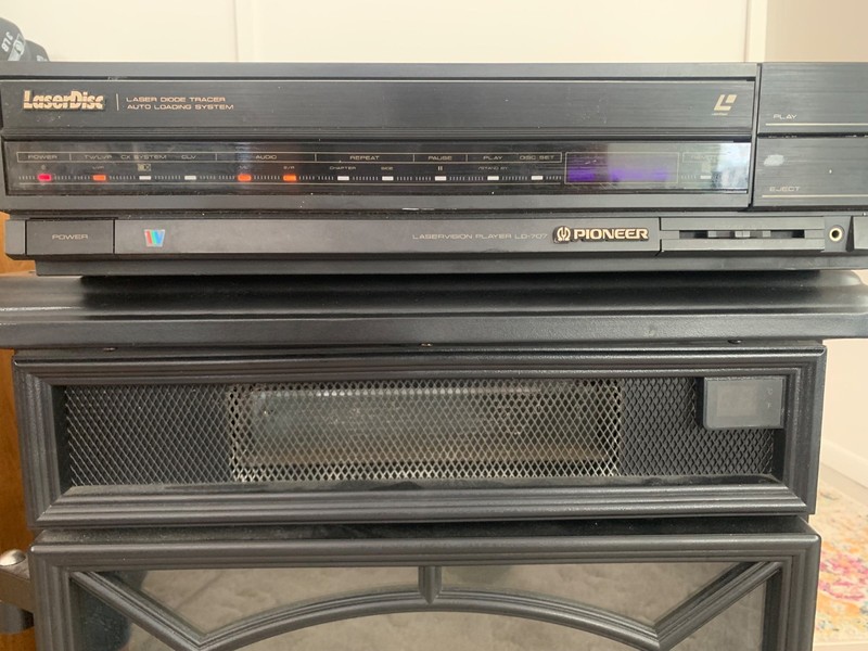 Vintage Pioneer LD- 707 LaserDisc Laser Disc Player System Only Works Great