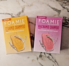 Foamie festes Niacinamid Shampoo 80g + Cerami...