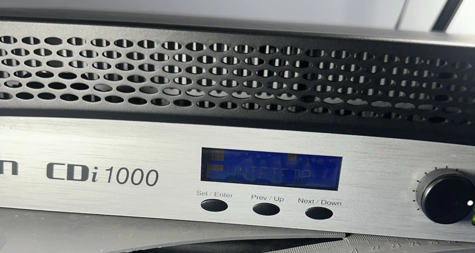 Amplificador de Potencia Crown CDI 1000 500W 2 Canales 70V - Negro - Tal cual, Enciende Foto 2 de 4