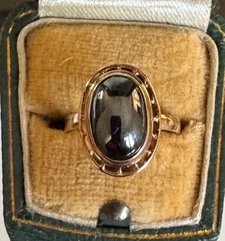 Vintage Finnish Modernist 14k Gold Ring with Hematite