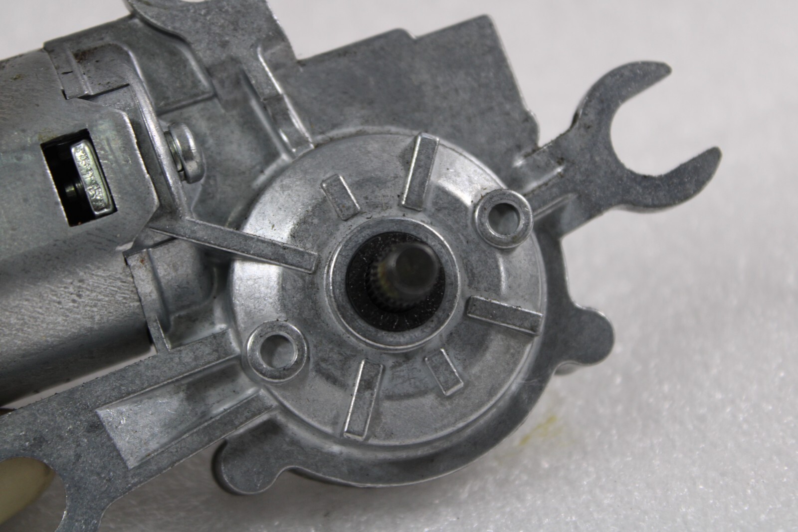 Lamborghini Gallardo, Spyder, Back Glass Window Motor, Used, P/N 407845535