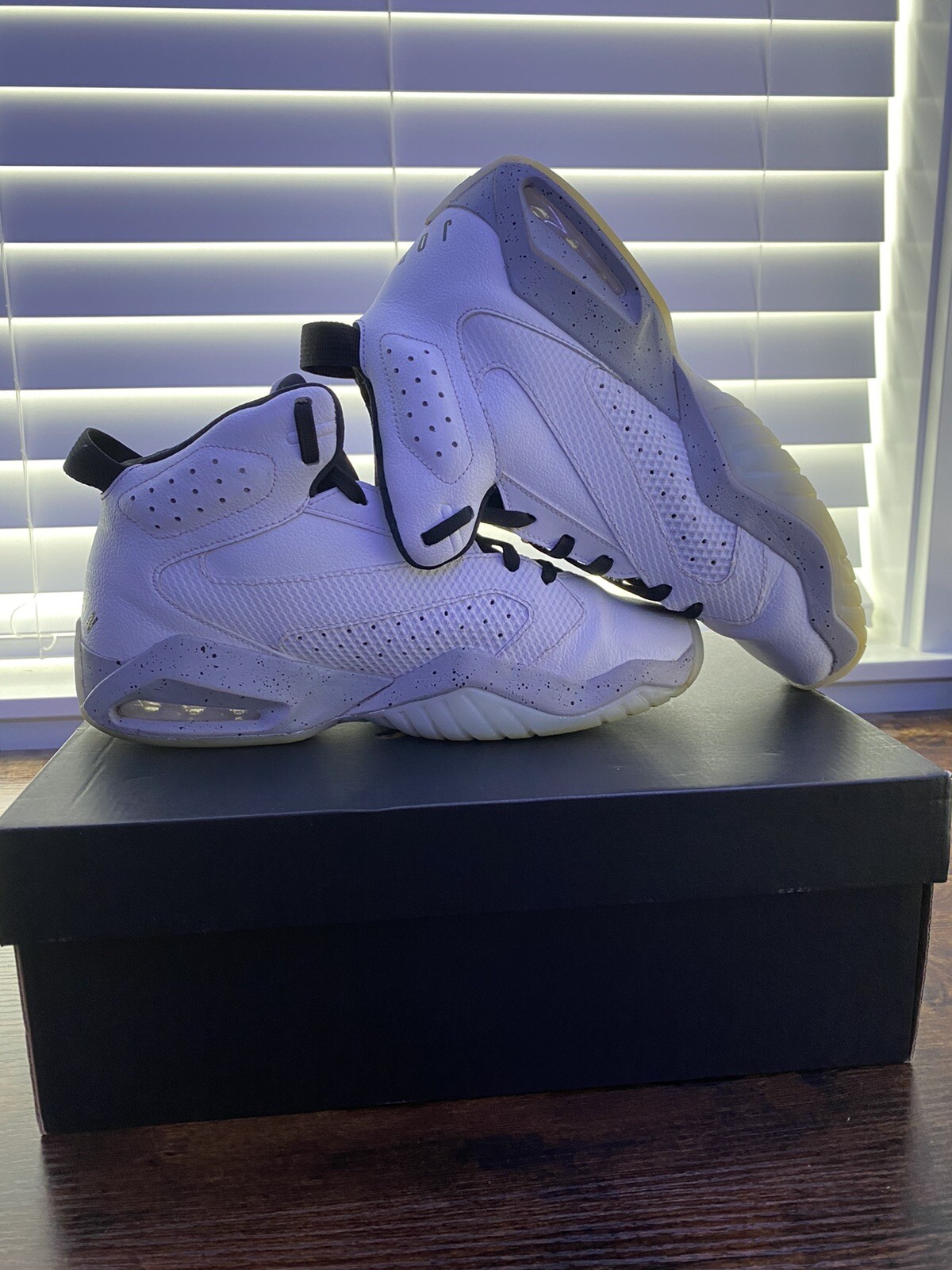 jordan lift off men's shoe