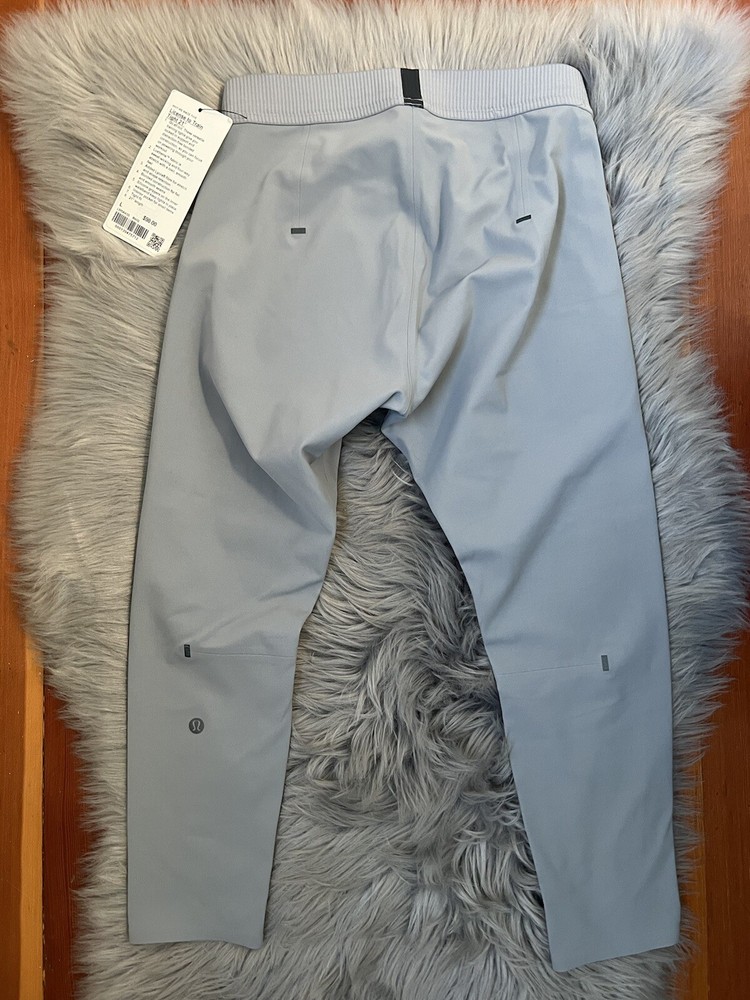 NWT Lululemon L License to Train Tight 21
