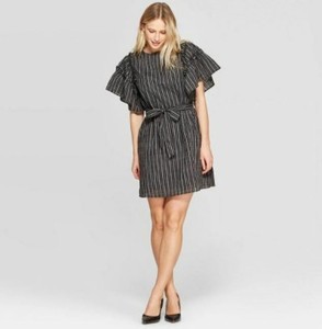 tie waist shift dress