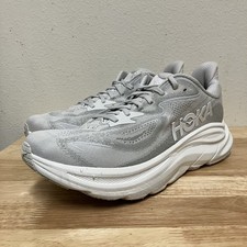 Size 10 B Women s Hoka One One Clifton 10 Cosmic Grey 1162031-CRDS Running Shoes