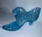 Fenton Aqua Blue Cat Head Glass Slipper Alligator Toe & Star Body 2 1/2 inches