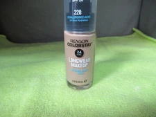 Revlon ColorStay LONGWEAR Foundation - 220 Natural Beige -NEW EXACT BOTTLE STYLE