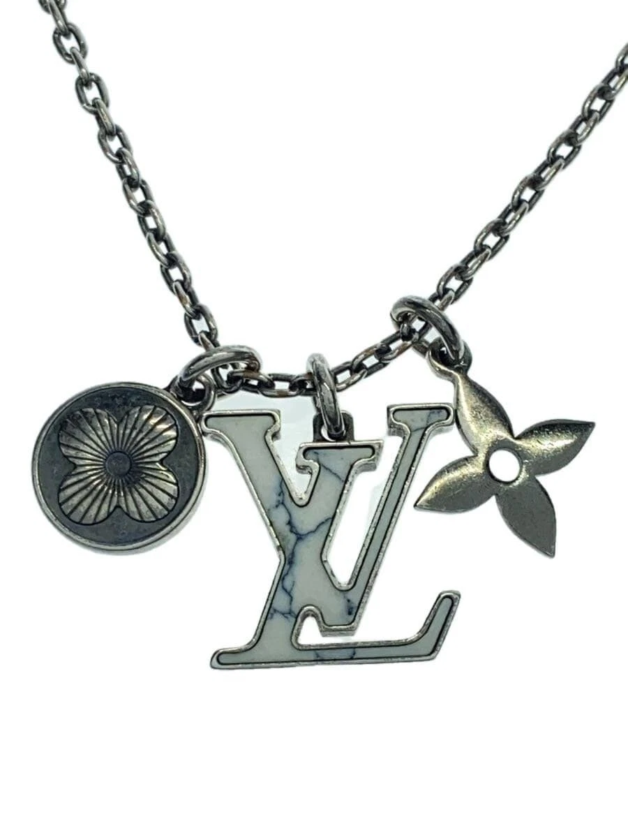 LOUIS VUITTON（LV） Collana LOUIS VUITTON ciondolo e iniziale LV_SLV uomo con top SLV usata