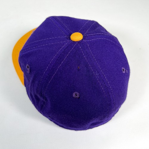 Vintage 90s Los Angeles Lakers Sports Specialties Wool Fitted Hat 7 1/4 AS-IS - Picture 11 of 21