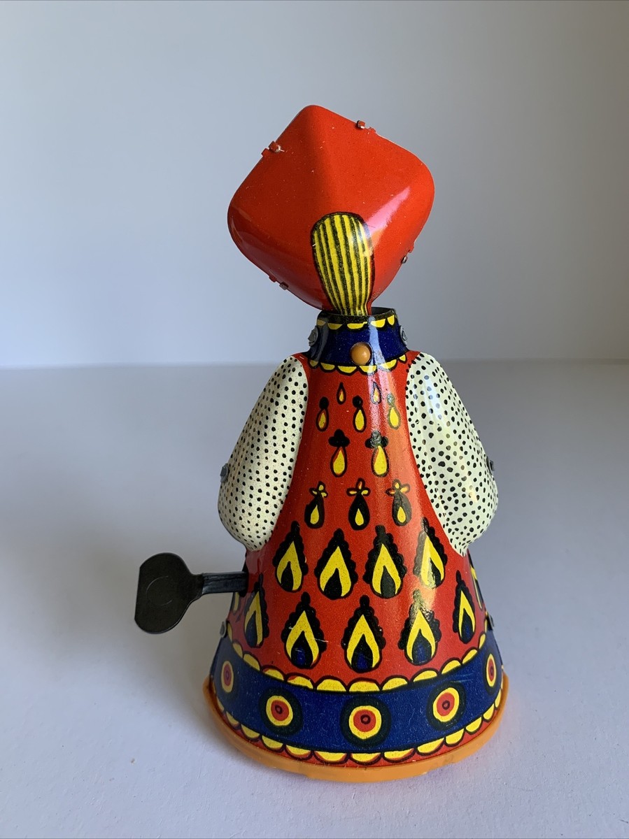 Rare Tin Vintage boxed Soviet Clockwork 6