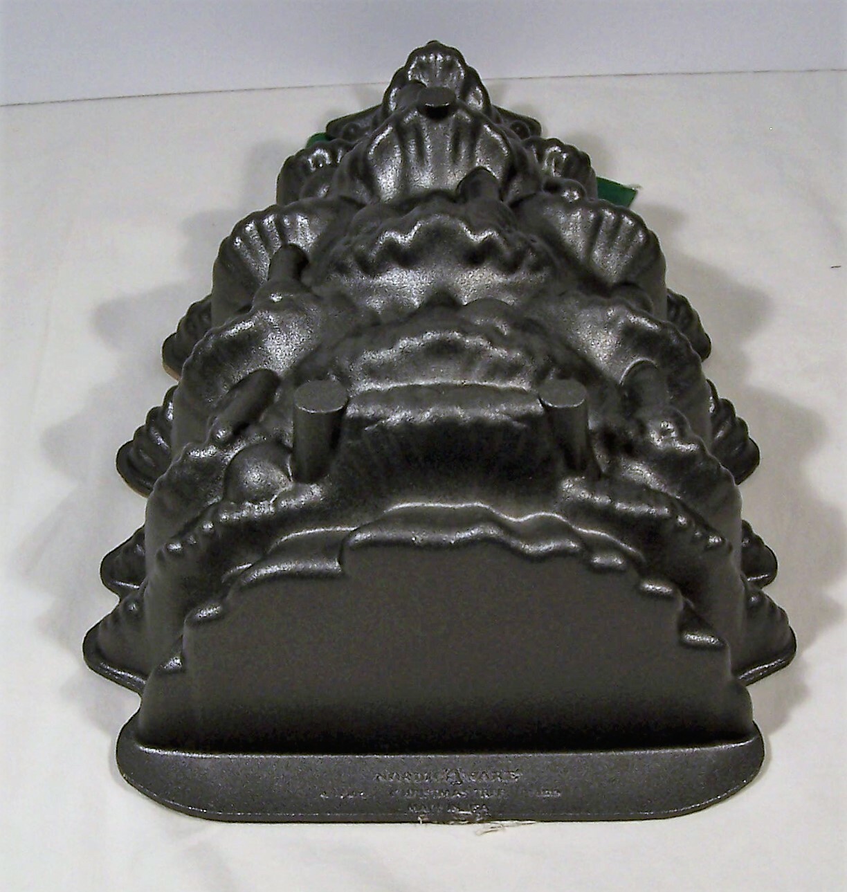 Nordic Ware Christmas Tree Baking Pan Cake Mold 4.5 Cup 11" Cast Aluminum NEW eBay