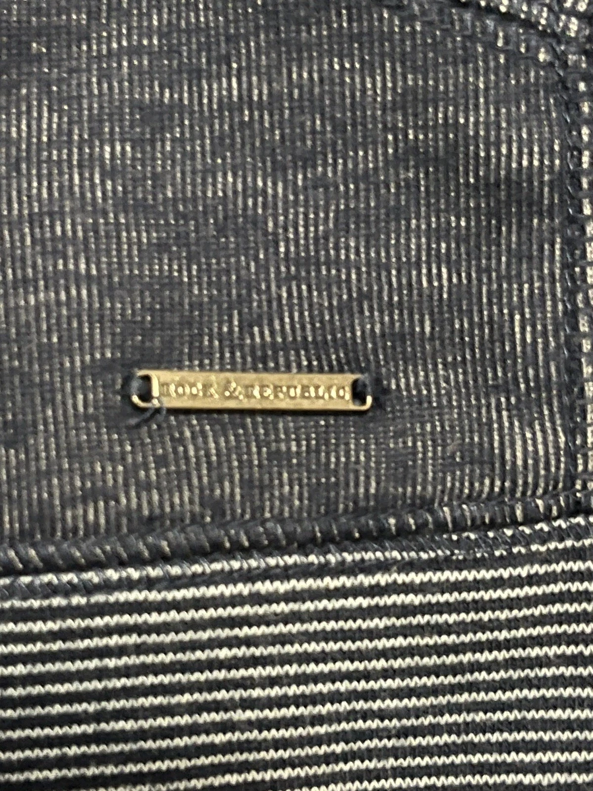 VETEMENTS Felpa con cappuccio Rock & Republic uomo media 1 4 bottoni pullover con cappuccio