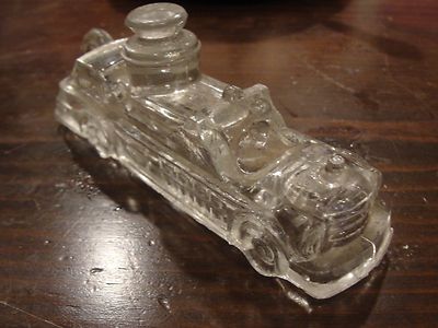 ANTIQUE/VINTAGE GLASS FIRE ENGINE CANDY CONTAINER 