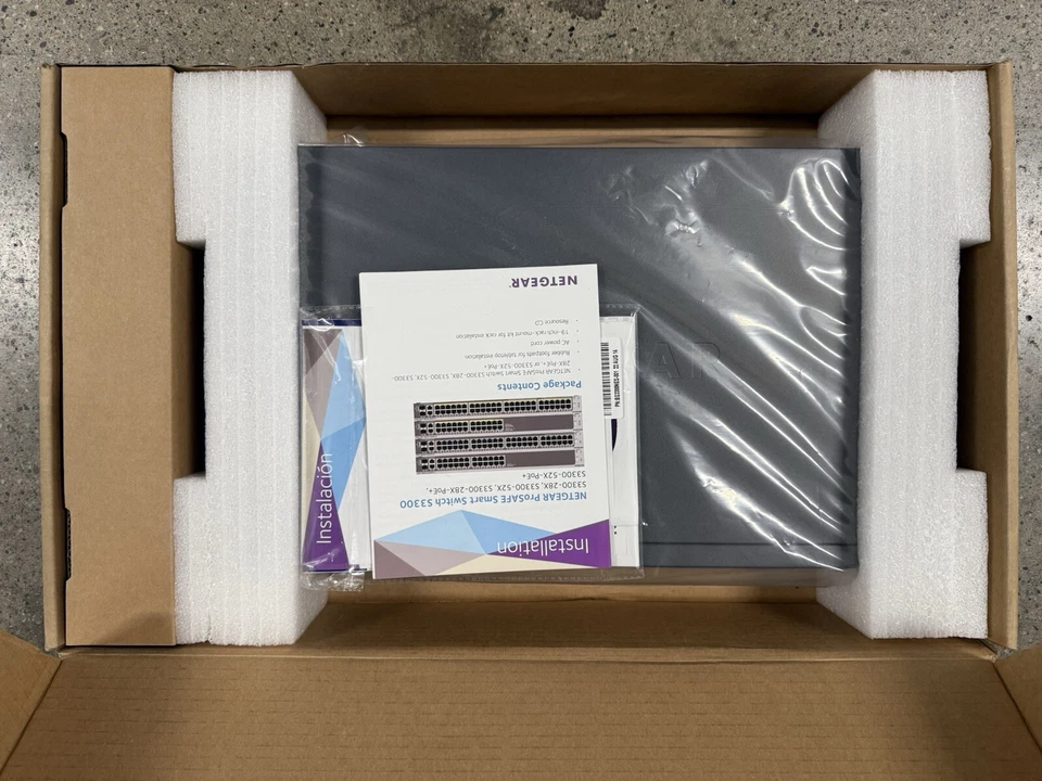 NETGEAR GS728TX-100NES ProSAFE 28-Port Stackable Smart Switch - Image 2 of 4