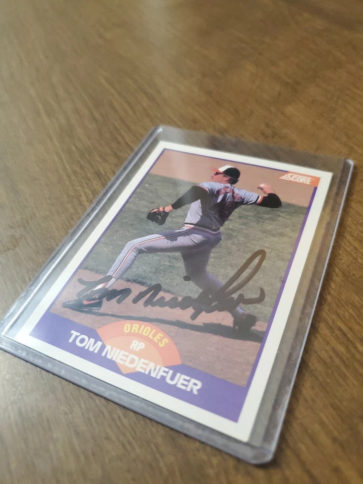 Autographed 1989 Score Baltimore Orioles TOM NIEDENFUER Card - Image 3 of 4