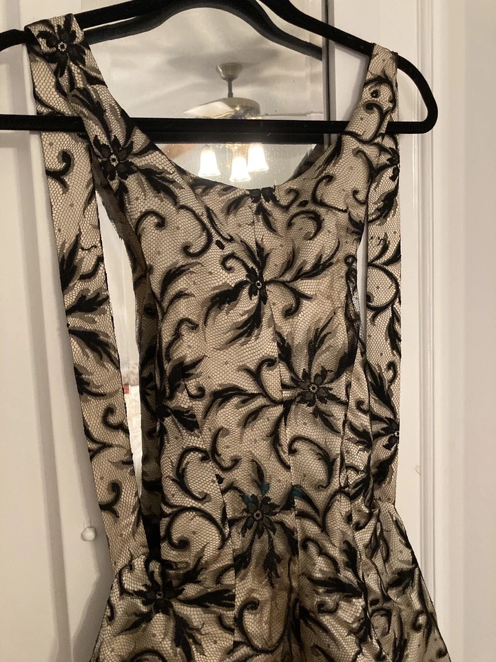 Vintage Don Loper 1950’s Dress Tagged. RARE - Image 3 of 4
