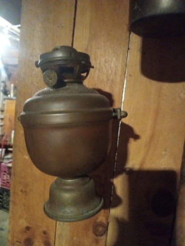 Antique Oil Lamp - Picture 2 of 4
