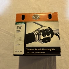 Harley Davidson Touring Black Switch Housing Set 70228-96C