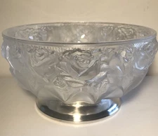 William Adams Vtg Made In Italy Carved Roses Frosted Glass Bowl W/Silverplate