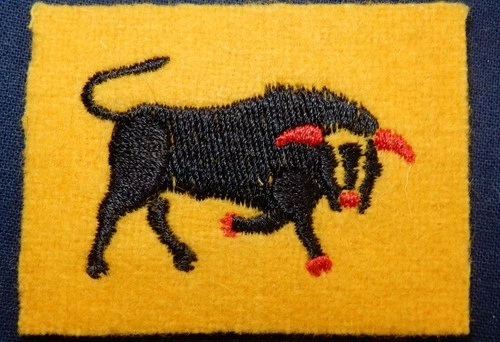WW2 11th ARMOURED DIVISION CLOTH PATCH FORMATION SIGN BRITISH MILITARY BADGE