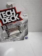 Tech Deck - Primitive - Ultra Rare Platinum Skateboard - CHASE Fingerboard 2022 