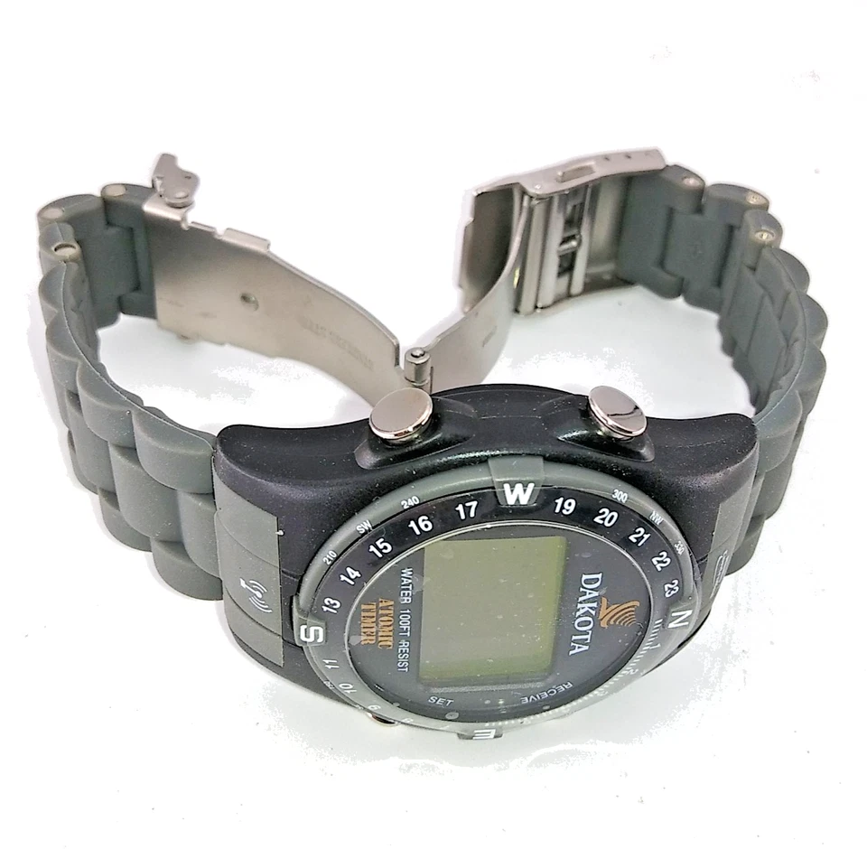 Reloj digital Dakota Moon Glow banda negra de 100 pies SIN PROBAR LEER Foto 2 de 4