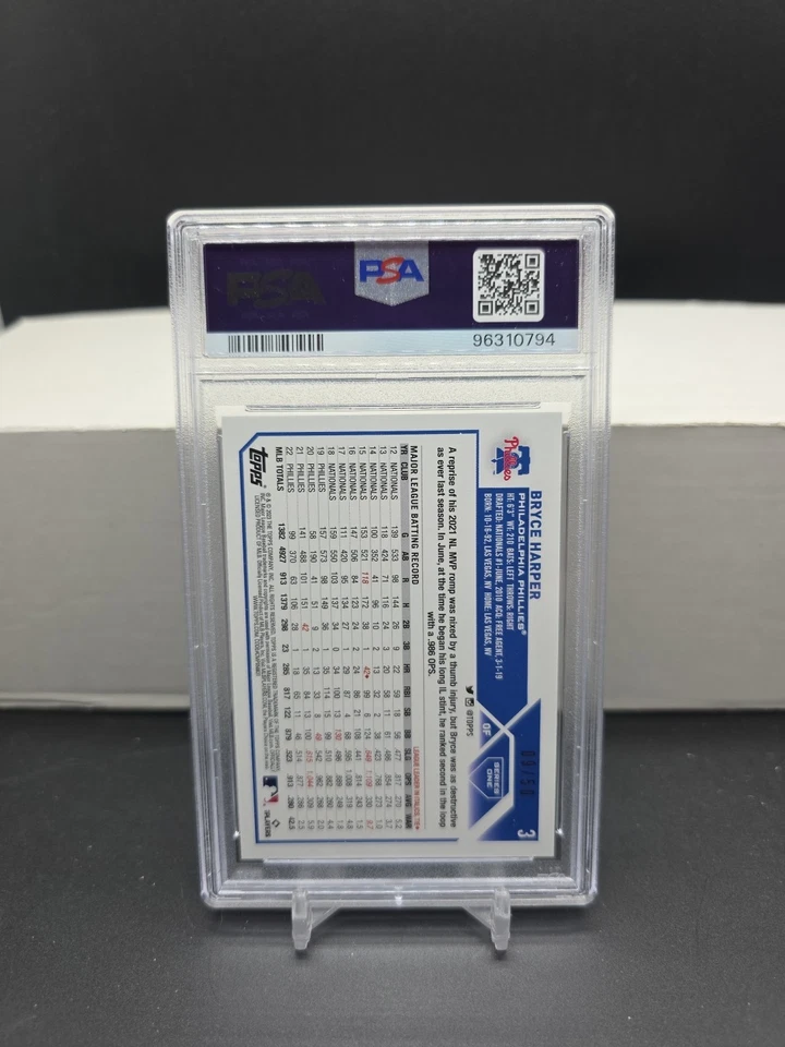 Serie Topps 2023 1ª edición - Bryce Harper #3 lámina roja #/50 PSA 9 Phillies  Foto 2 de 2