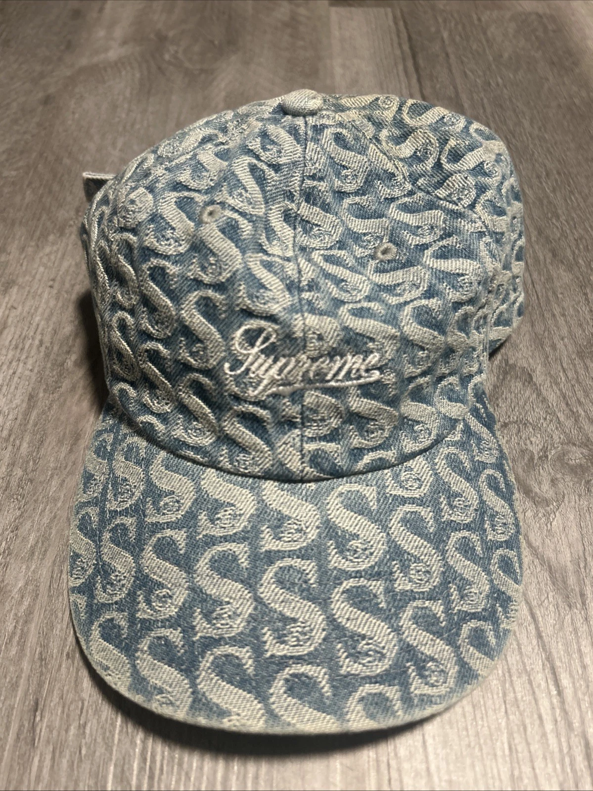 Chapeau 6 panneaux bleu camp bogo box logo S Supreme Monogram