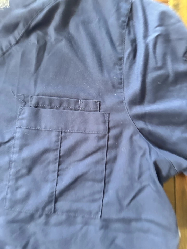 Grey's Anatomy Hombre Azul Marino Gran Lote De Bolsillos Foto 2 de 4