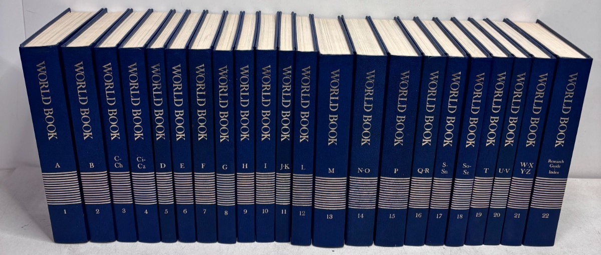 World Book Encyclopedia 1985 Complete Set 22 Volumes Blue